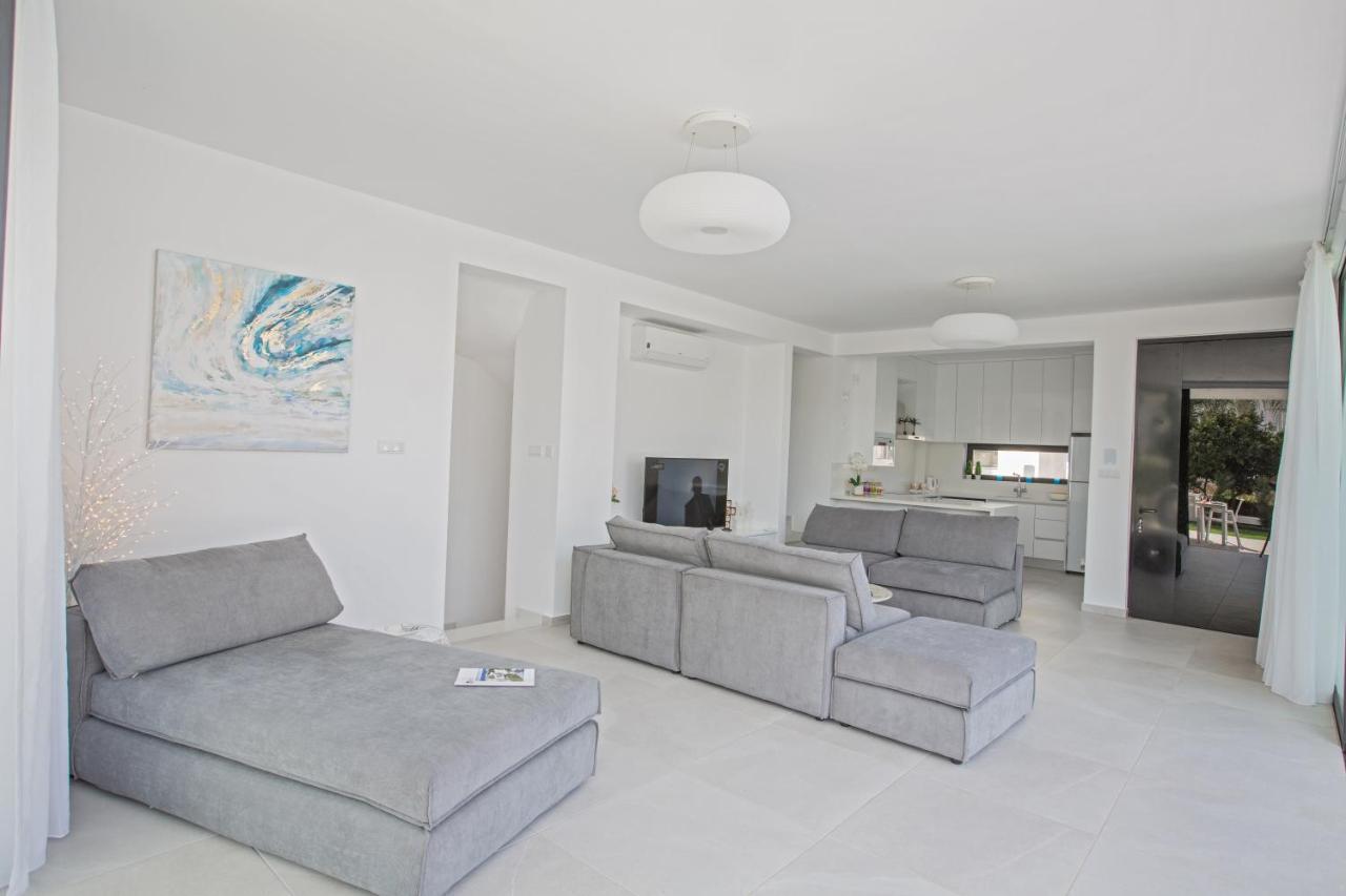 Colour Residences Protaras Exterior foto